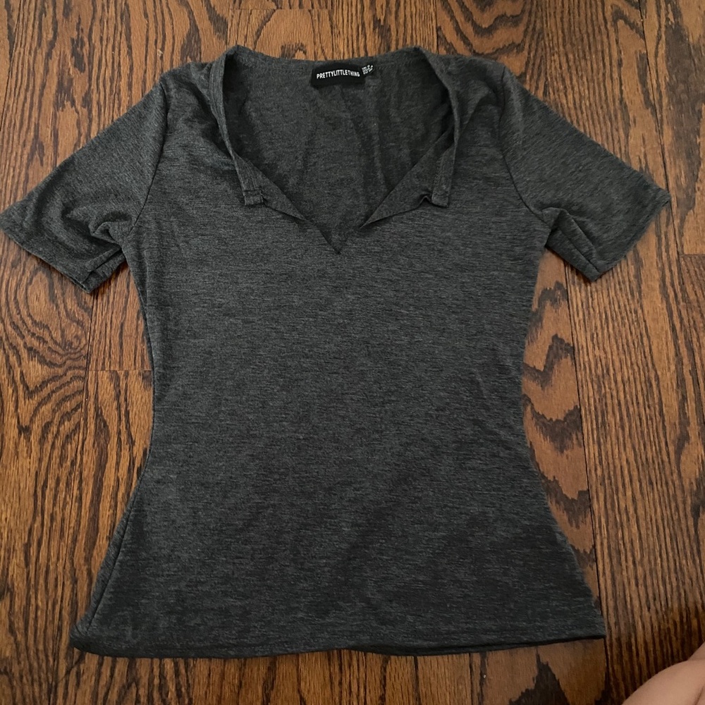 pretty little thing t shirt